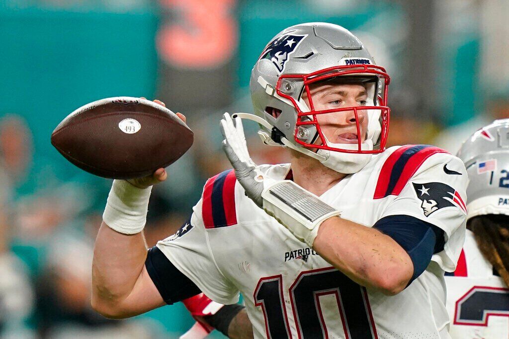 13. Mac Jones, New England (0-0)